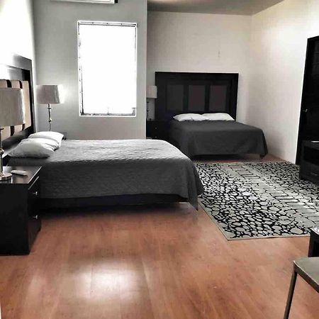 10 Large Suite For 4 People Torreón Εξωτερικό φωτογραφία